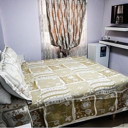 Vila Leo Lux Korce Exterior foto